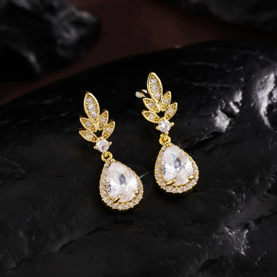 Gold Vintage Crystal Drop Earrings