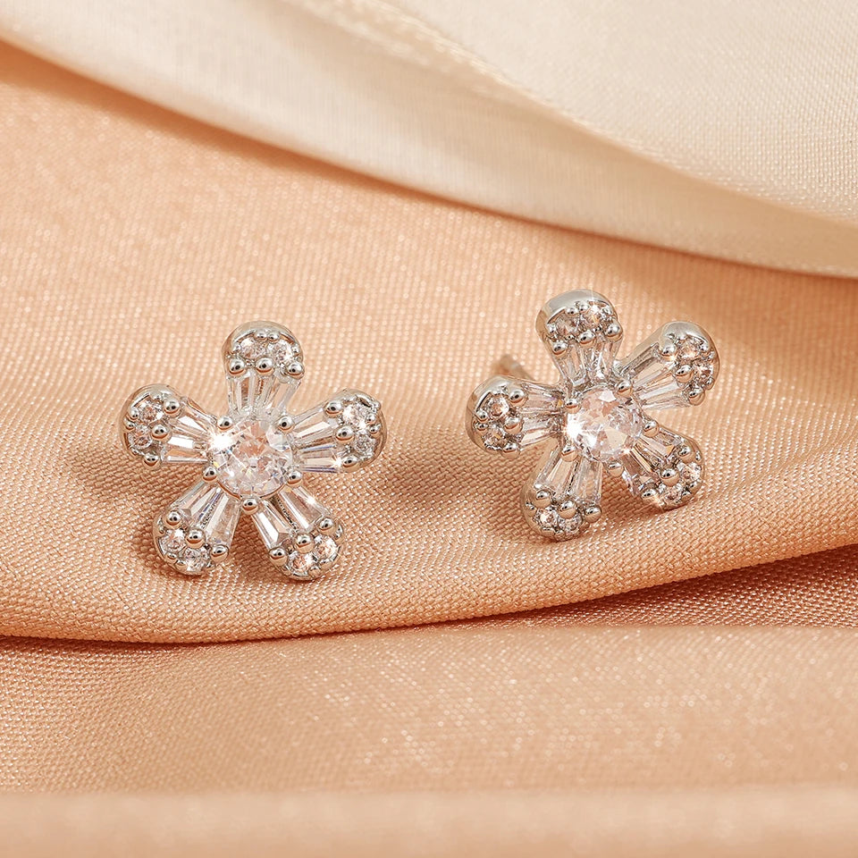 Silver Vintage Crystal Flower Earrings