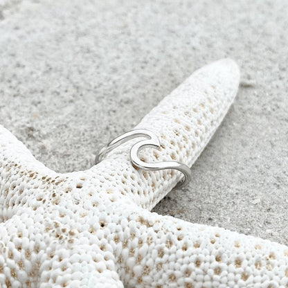 Silver Sea Wave Ring | Sustainable Ocean-Inspired Jewelry