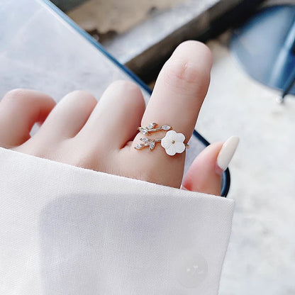 Wildflower with Zirconia Adjustable Ring in Gold