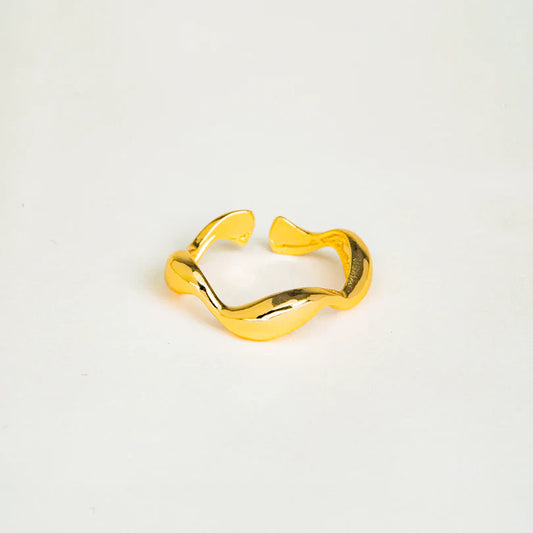 Ocean Wave Ring | Sustainable Ocean-Inspired Jewelry