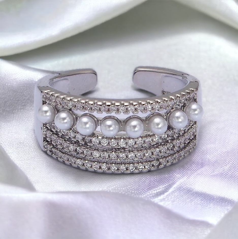 Ghita Pearl Lined Ring - Gold or Silver