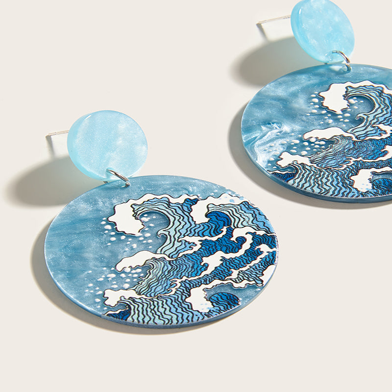 Round Earrings with Oceanic Plate in Silver | Sustainable Ocean-Inspired Jewelry