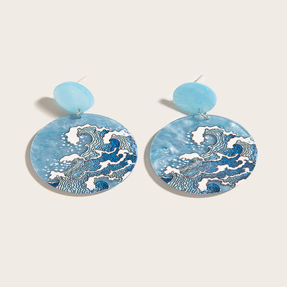 Round Earrings with Oceanic Plate in Silver | Sustainable Ocean-Inspired Jewelry