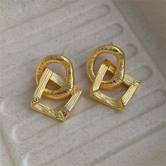 Retro Gold Interlocking Knot Earrings