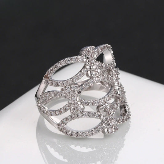 Classic Silver Floral Halo Vintage Ring