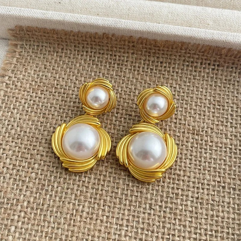 Vintage Gold Pearl Dangle Earrings