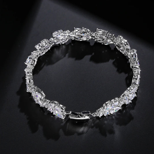 Vintage Sparkling Silver Chain Bracelet